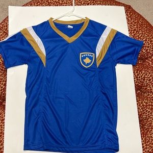 Kosovo men’s national soccer team jersey youth small, excellent condition!